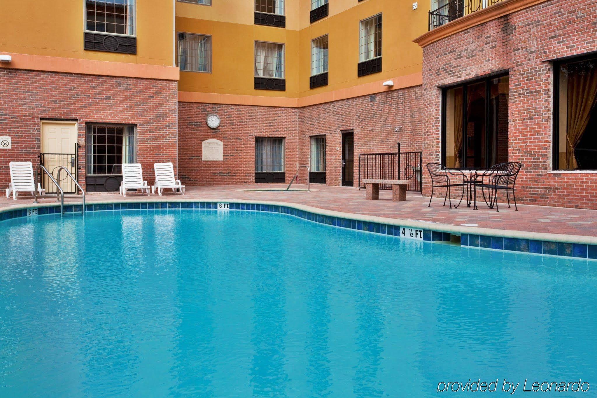 Country Inn & Suites By Radisson, Rj Stadium - Tampa Airport East מראה חיצוני תמונה