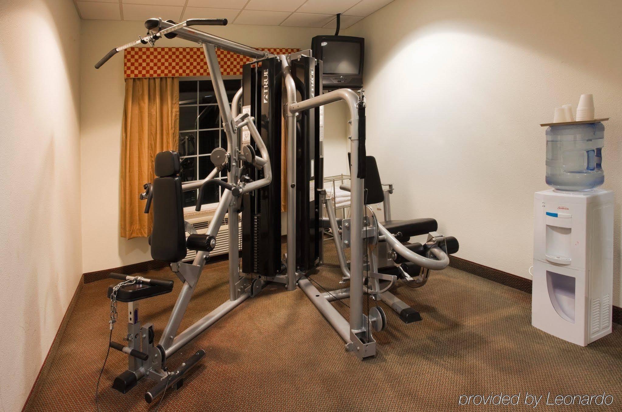 Country Inn & Suites By Radisson, Rj Stadium - Tampa Airport East מראה חיצוני תמונה